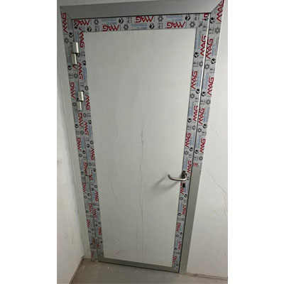 در تک لنگه پنلی اتاق تمیز